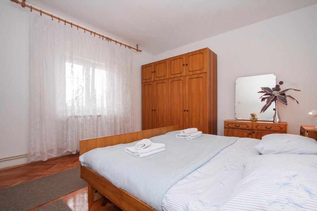 Apartment Cvita Трогир Экстерьер фото