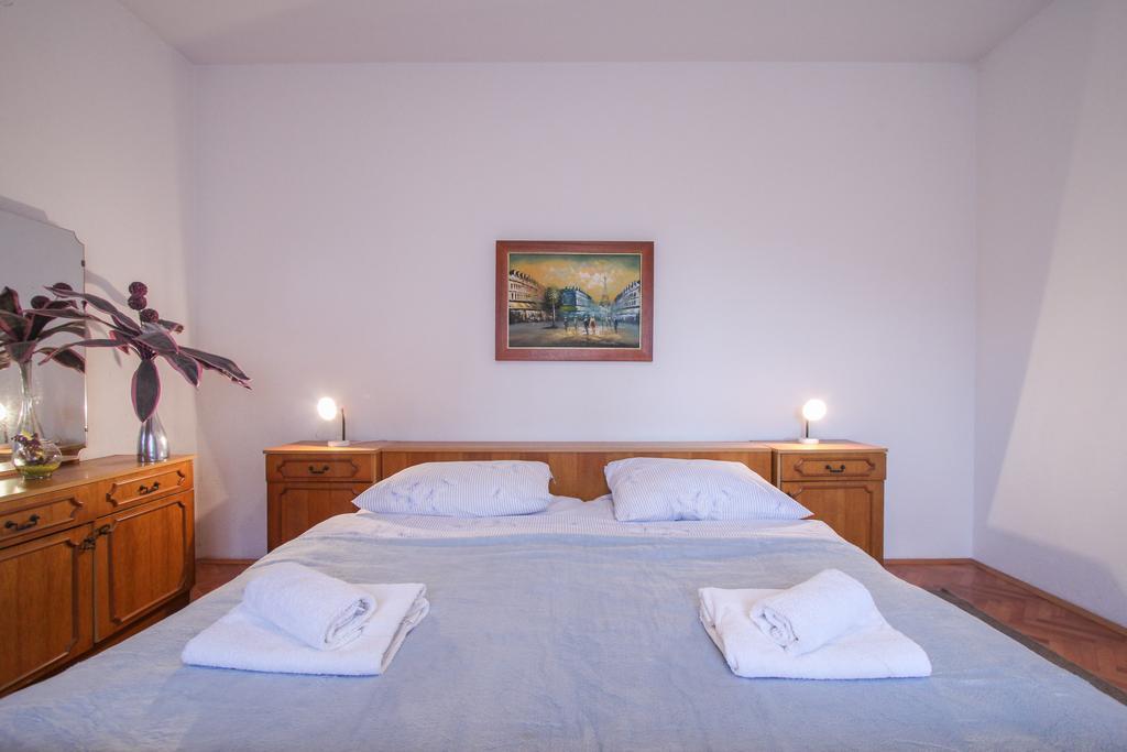 Apartment Cvita Трогир Номер фото